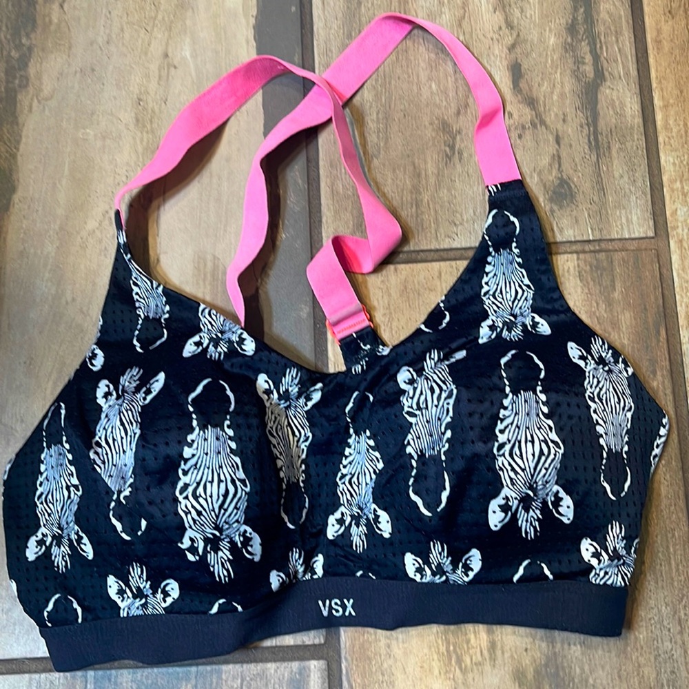 32D Zebra Victoria Secret’s Sports Bra